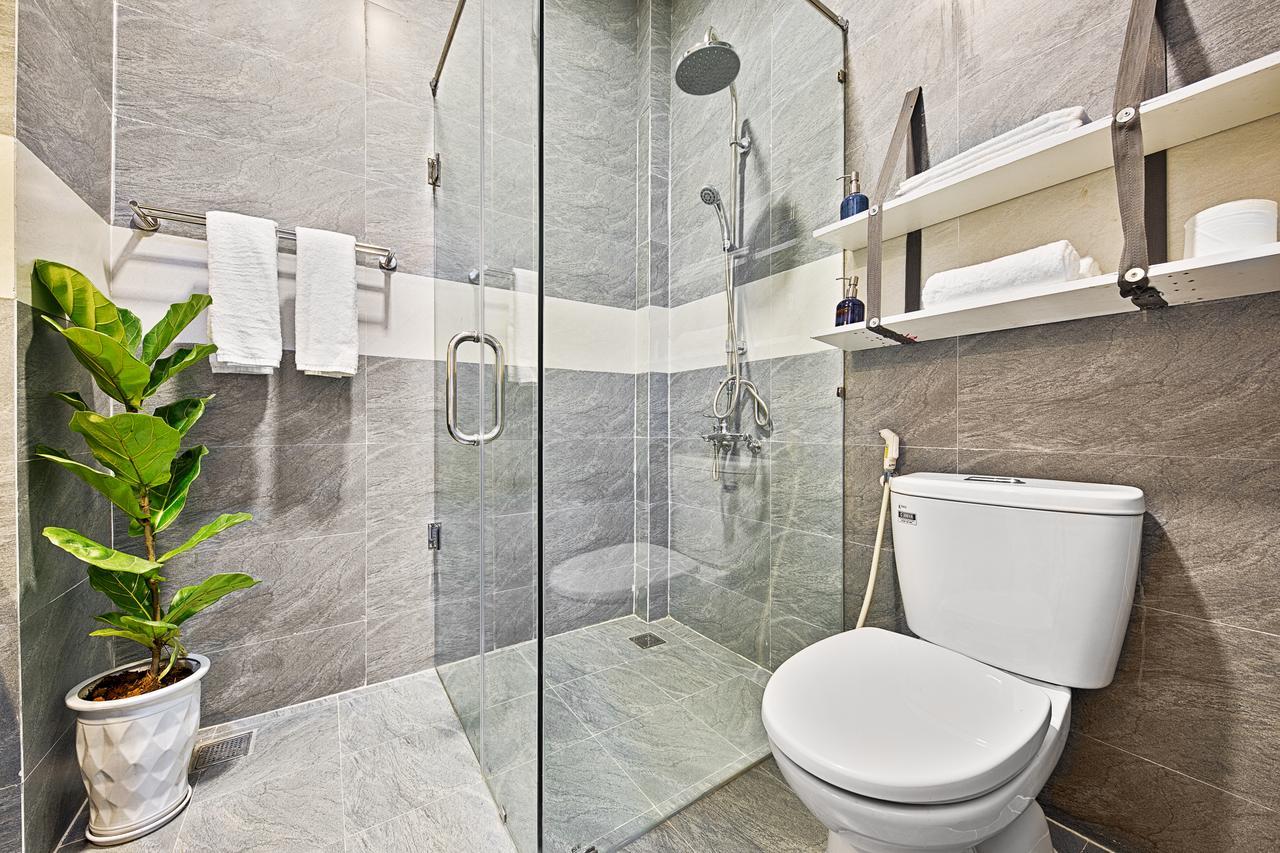 The Mirror Danang Hostel - Brand New Esterno foto